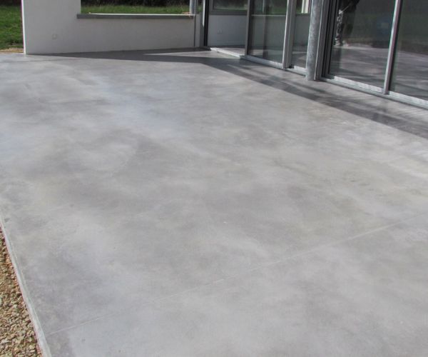 Pulido y mantenimiento hormigón impreso